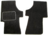 set di due tappeti anteriori neri in moquette